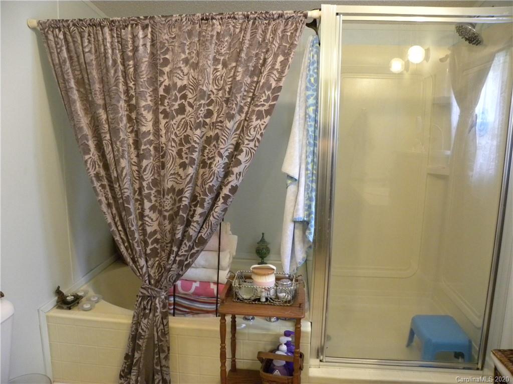 203 Signal Point Road Swannanoa, NC 28778 - Photo 12 of 17 Gallery Image 12