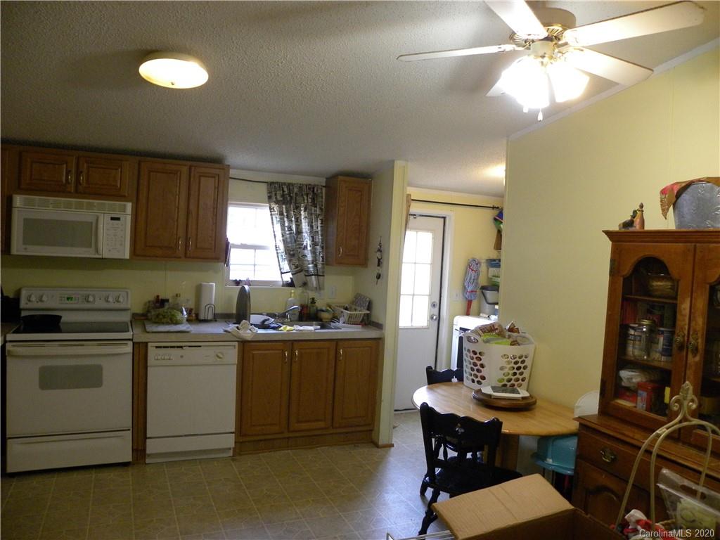 203 Signal Point Road Swannanoa, NC 28778 - Photo 6 of 17 Gallery Image 6