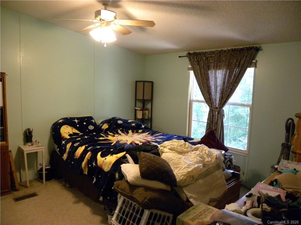 203 Signal Point Road Swannanoa, NC 28778 - Photo 10 of 17 Gallery Image 10