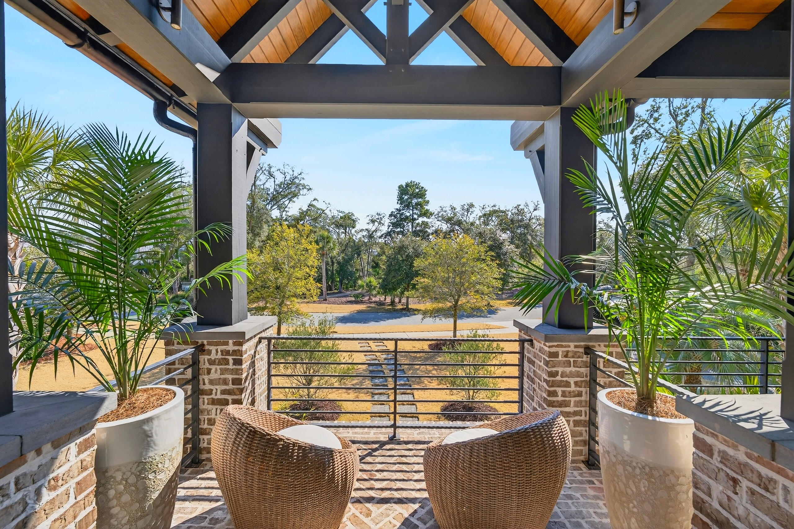 430 Fish Tale Road Charleston, SC 29492 - Photo 10 of 108 Front Porch