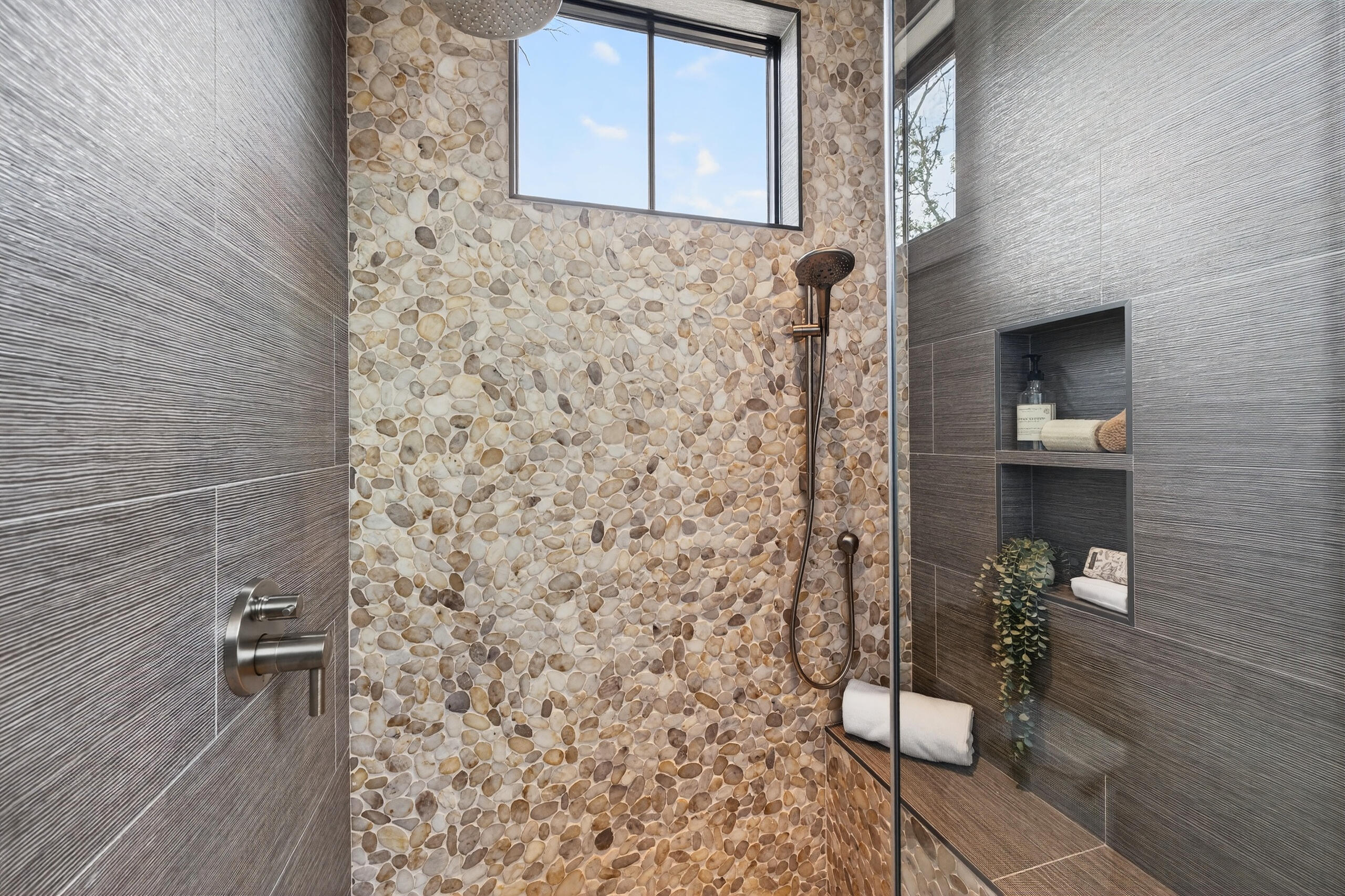 430 Fish Tale Road Charleston, SC 29492 - Photo 31 of 108 Shower