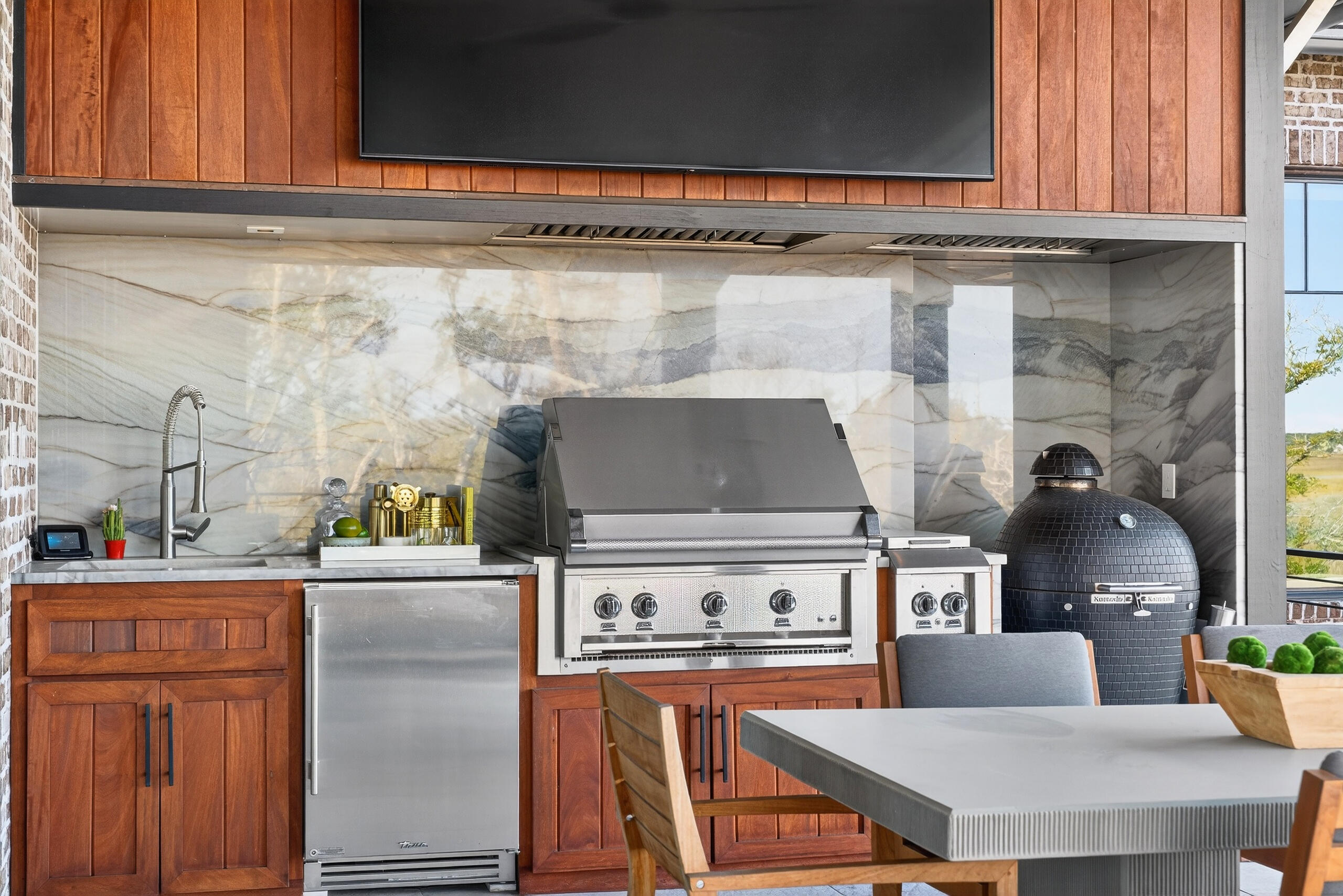 430 Fish Tale Road Charleston, SC 29492 - Photo 69 of 108 Summer Kitchen