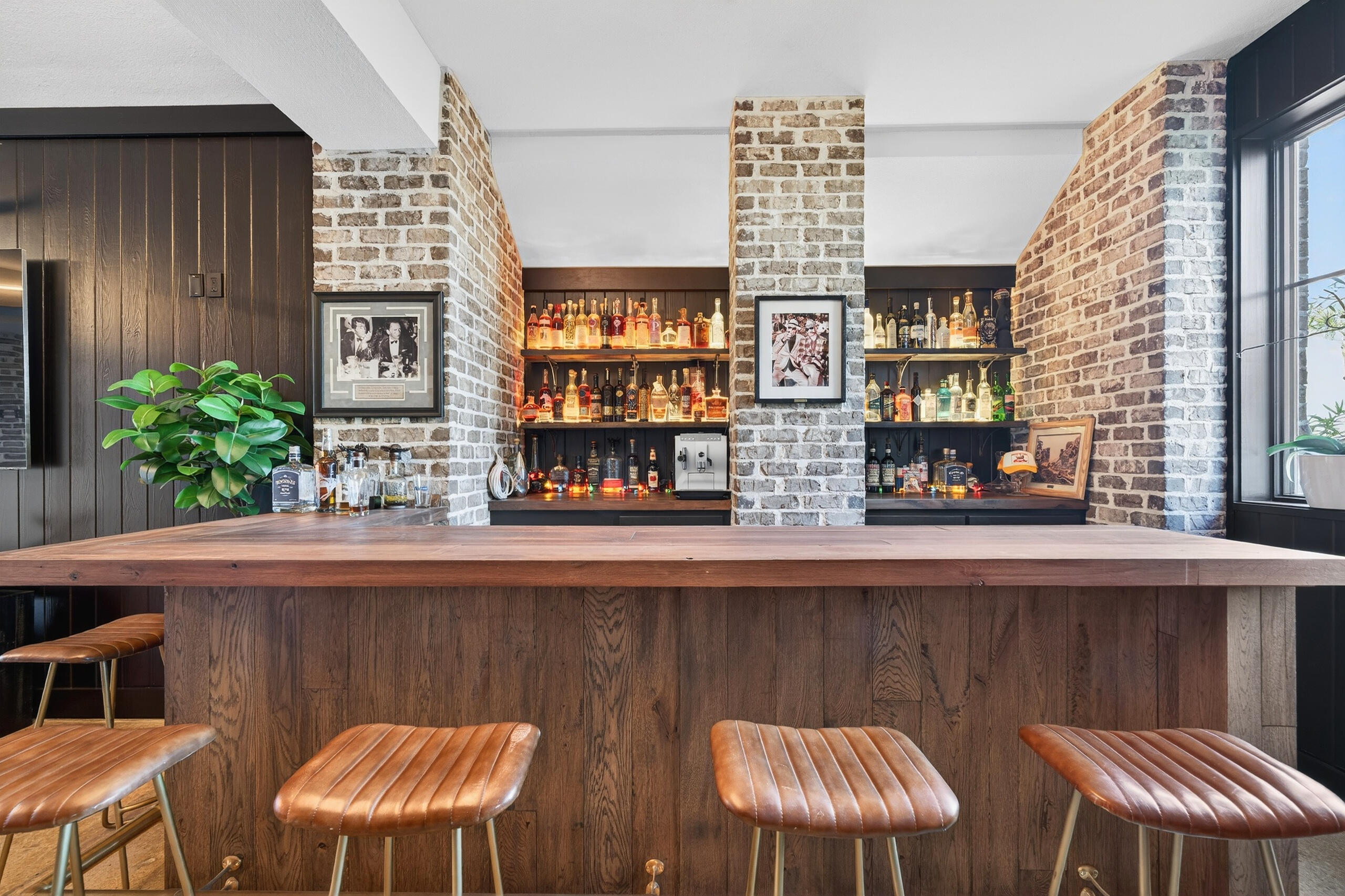 430 Fish Tale Road Charleston, SC 29492 - Photo 85 of 108 Hosting Bar