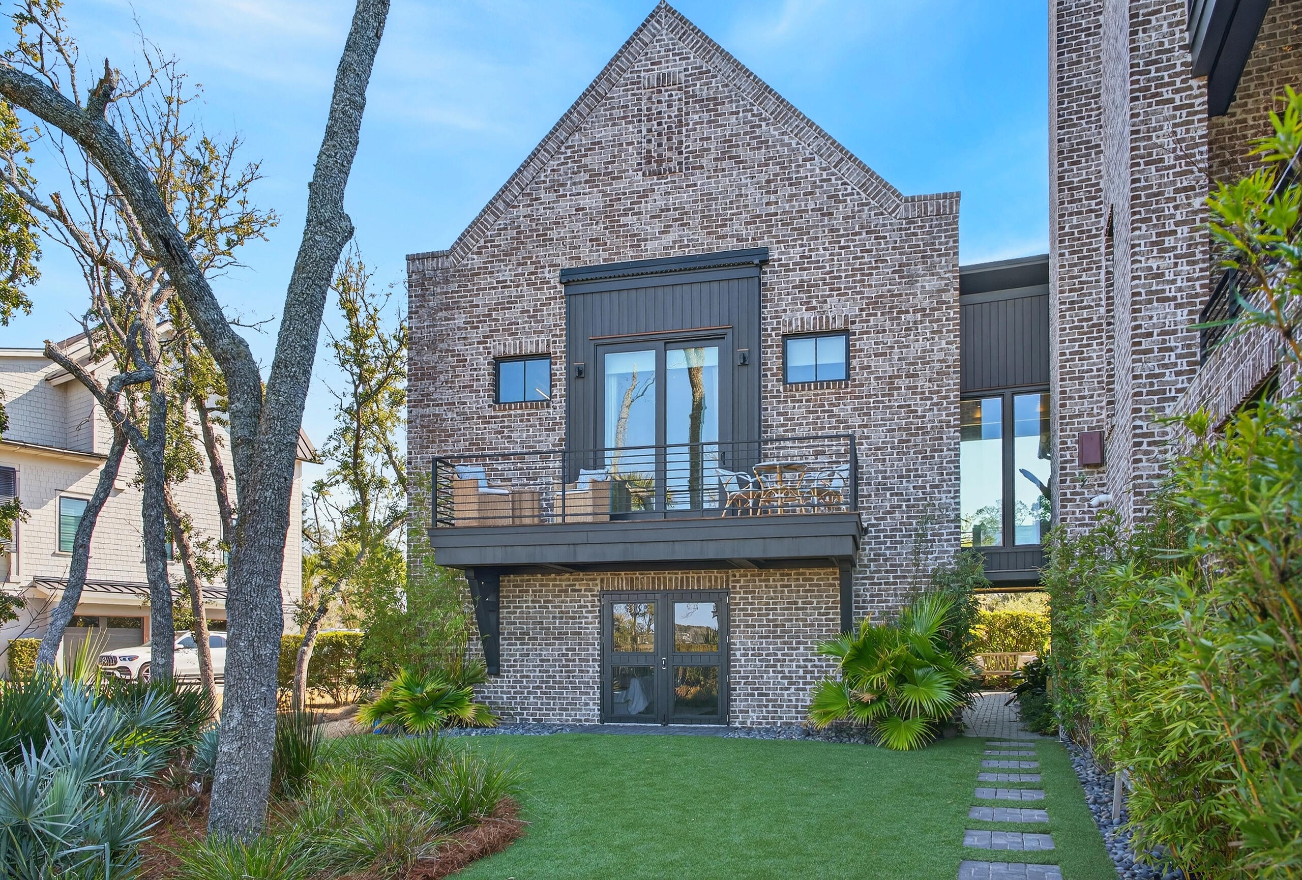 430 Fish Tale Road Charleston, SC 29492 - Photo 91 of 108 Made for Guests