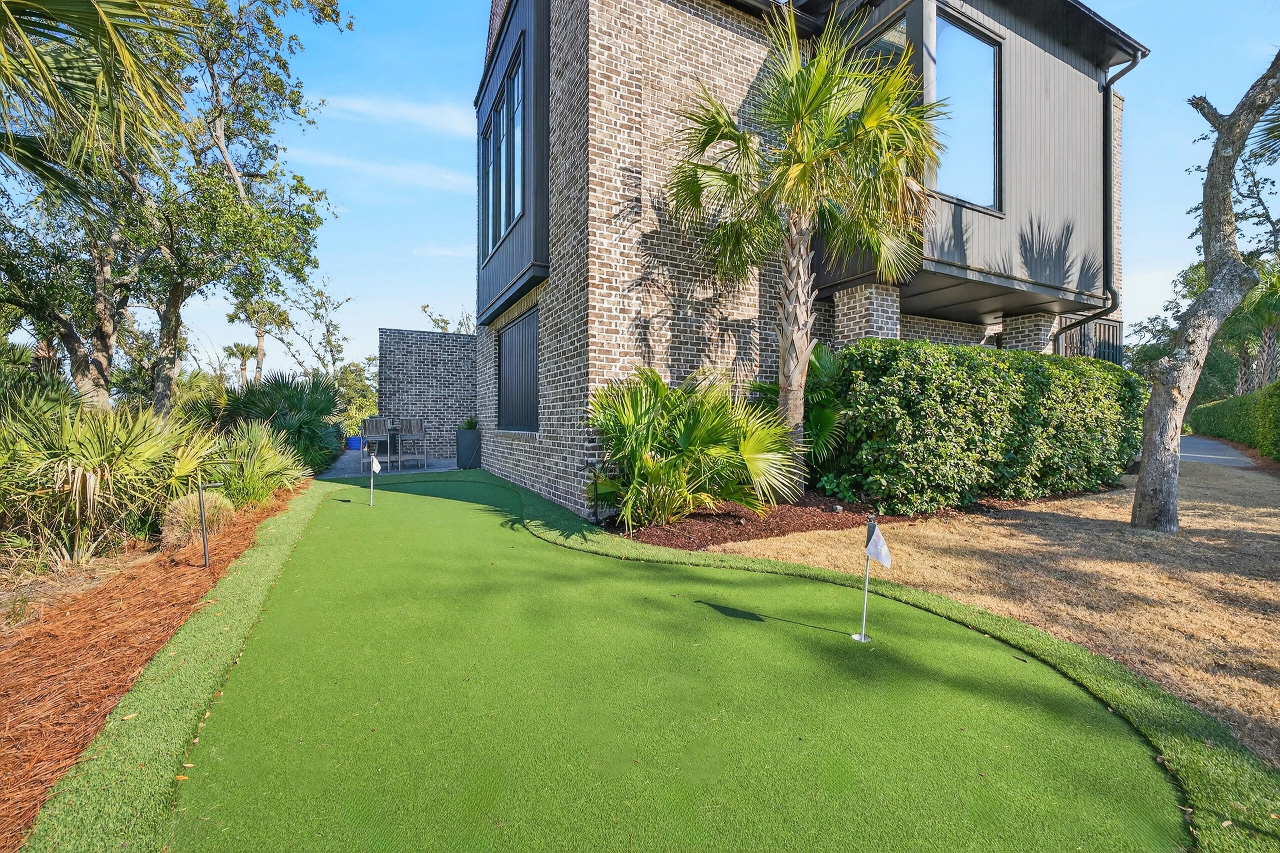 430 Fish Tale Road Charleston, SC 29492 - Photo 96 of 108 Putting Green