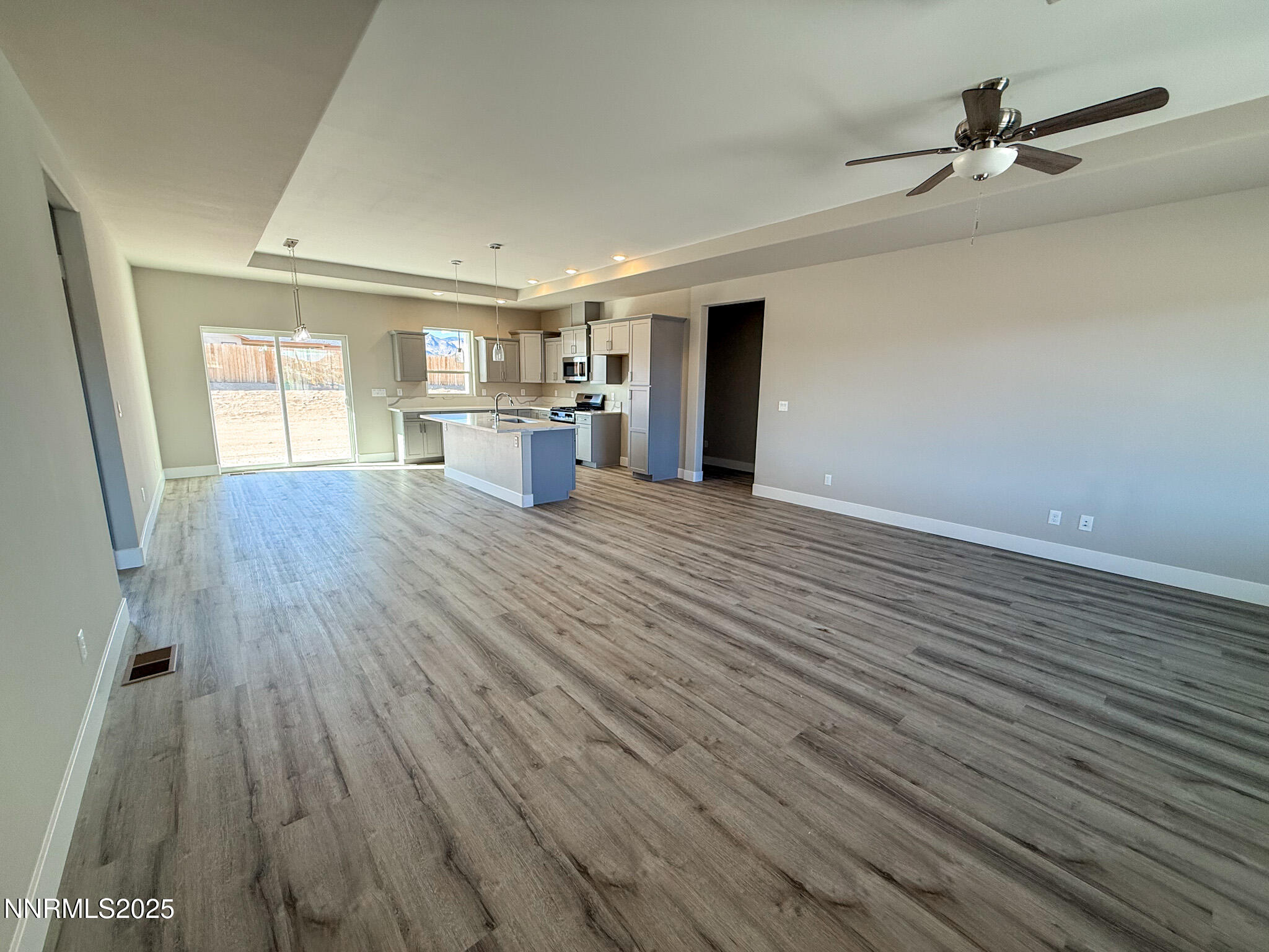 917 Saltbrush Road Dayton, NV 89403 - Photo 2 of 20 IMG_1178