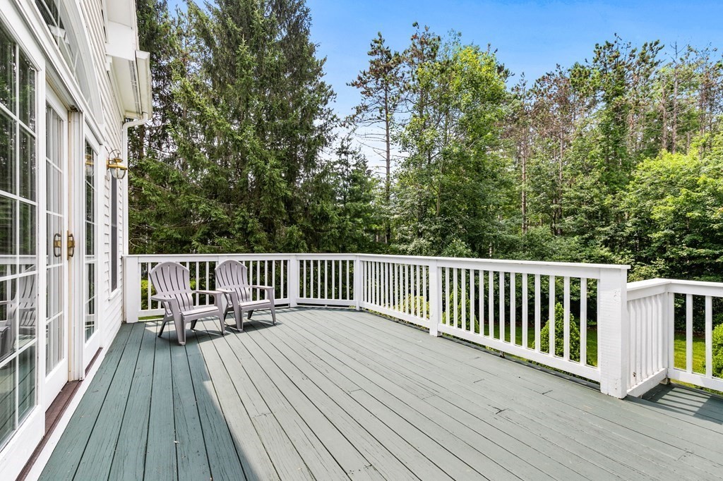 19 Daniel Shays Road Hopkinton, MA 01748 - Photo 17 of 42 Gallery Image 17