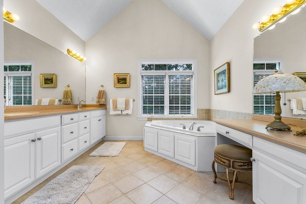 19 Daniel Shays Road Hopkinton, MA 01748 - Photo 25 of 42 Gallery Image 25