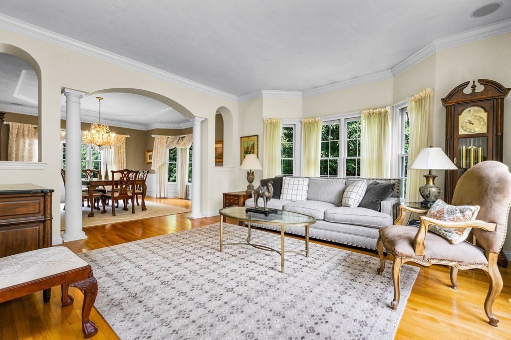 19 Daniel Shays Road Hopkinton, MA 01748 - Photo 4 of 42 Gallery Image 4