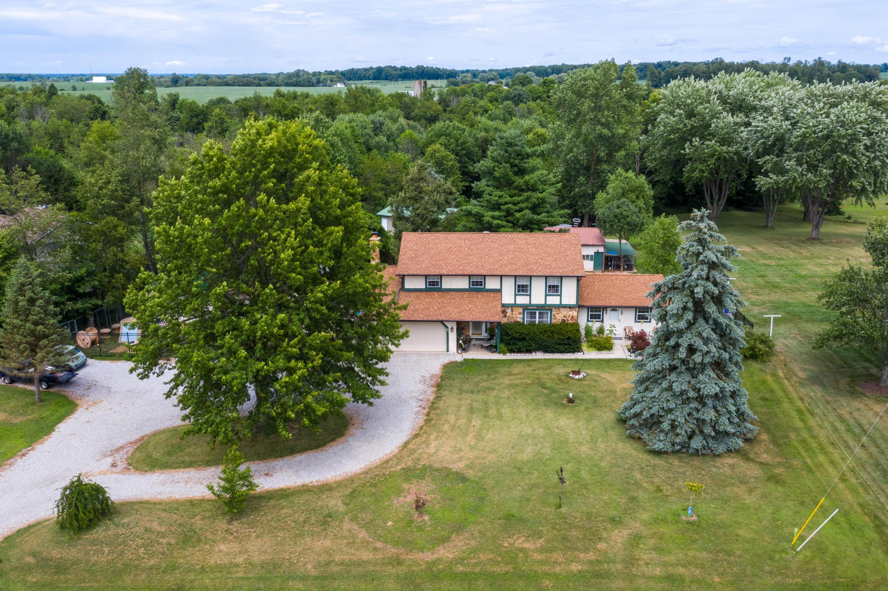 1390 Ginder Road Northwest Lancaster, OH 43130 - Photo 1 of 65 Gallery Image 1