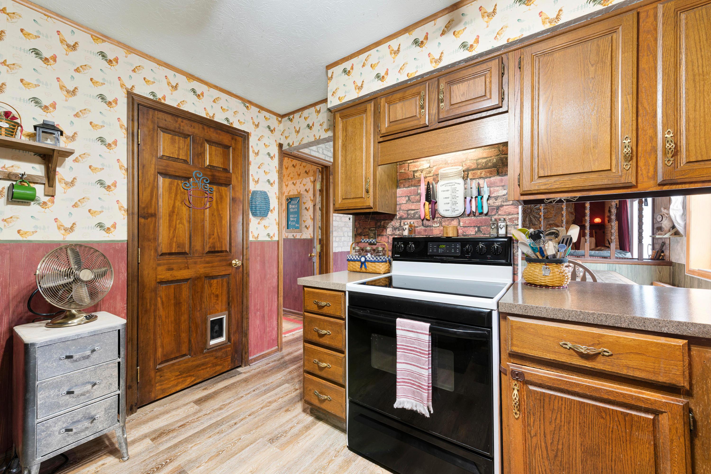 1390 Ginder Road Northwest Lancaster, OH 43130 - Photo 16 of 65 Gallery Image 16
