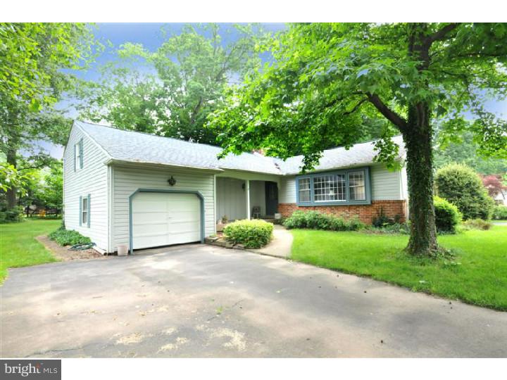 1218 Lois Road Ambler, PA 19002 - Photo 2 of 24 Gallery Image 2
