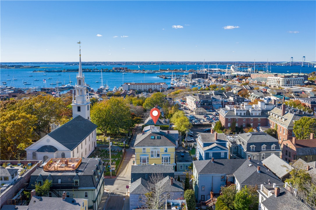 137 Spring Street, Unit 1 Newport, RI 02840 - Photo 4 of 22