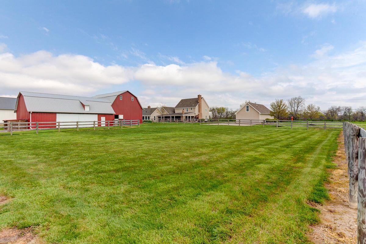 2435 Zuber Road Orient, OH 43146 - Photo 8 of 55 Gallery Image 8
