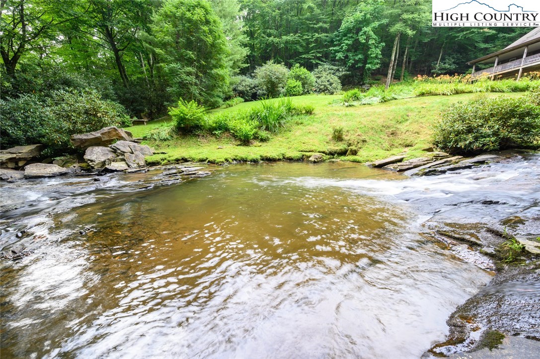 4081 Howard's Creek Road Boone, NC 28607 - Photo 34 of 44