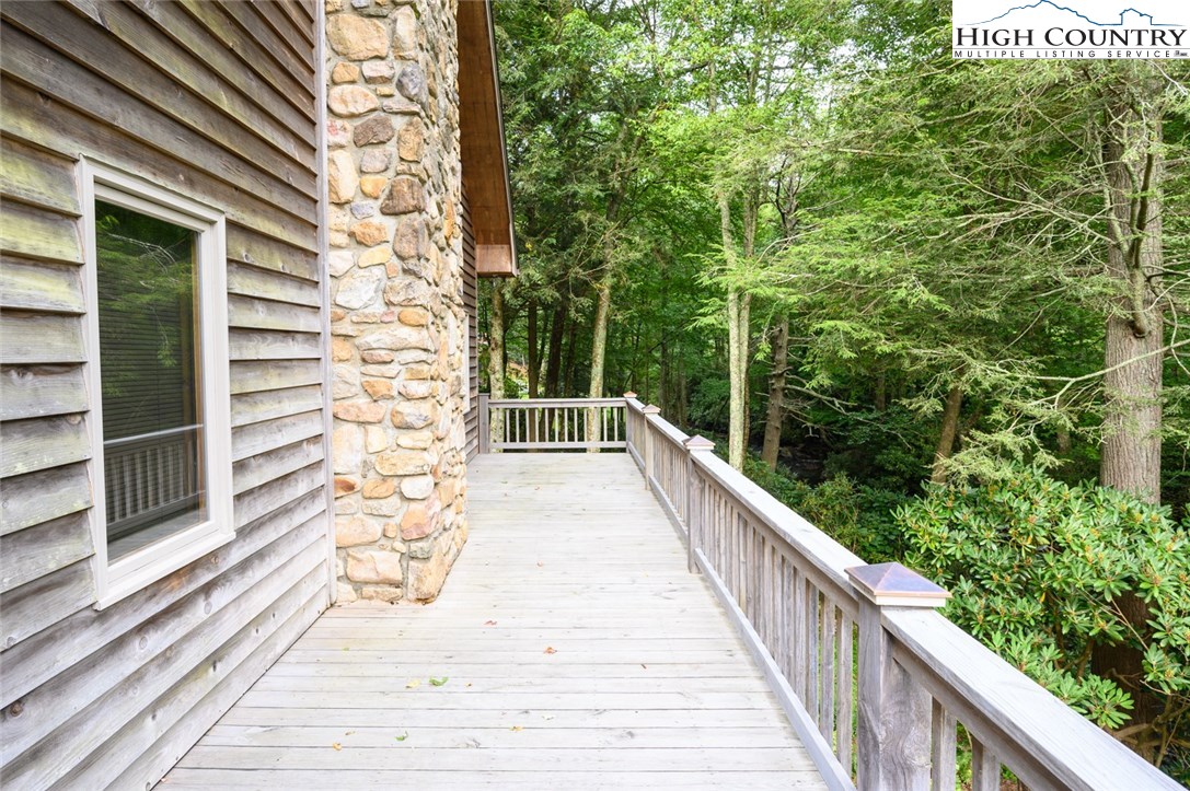4081 Howard's Creek Road Boone, NC 28607 - Photo 39 of 44
