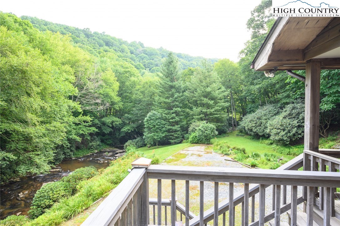 4081 Howard's Creek Road Boone, NC 28607 - Photo 41 of 44