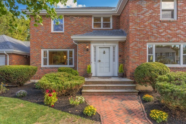 11 Vose Hill Road Milton, MA 02186 - Photo 3 of 29 Gallery Image 3