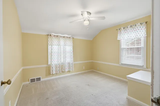 $309,000 | 1817 Manchester Boulevard, Grosse Pointe Woods, MI 48236