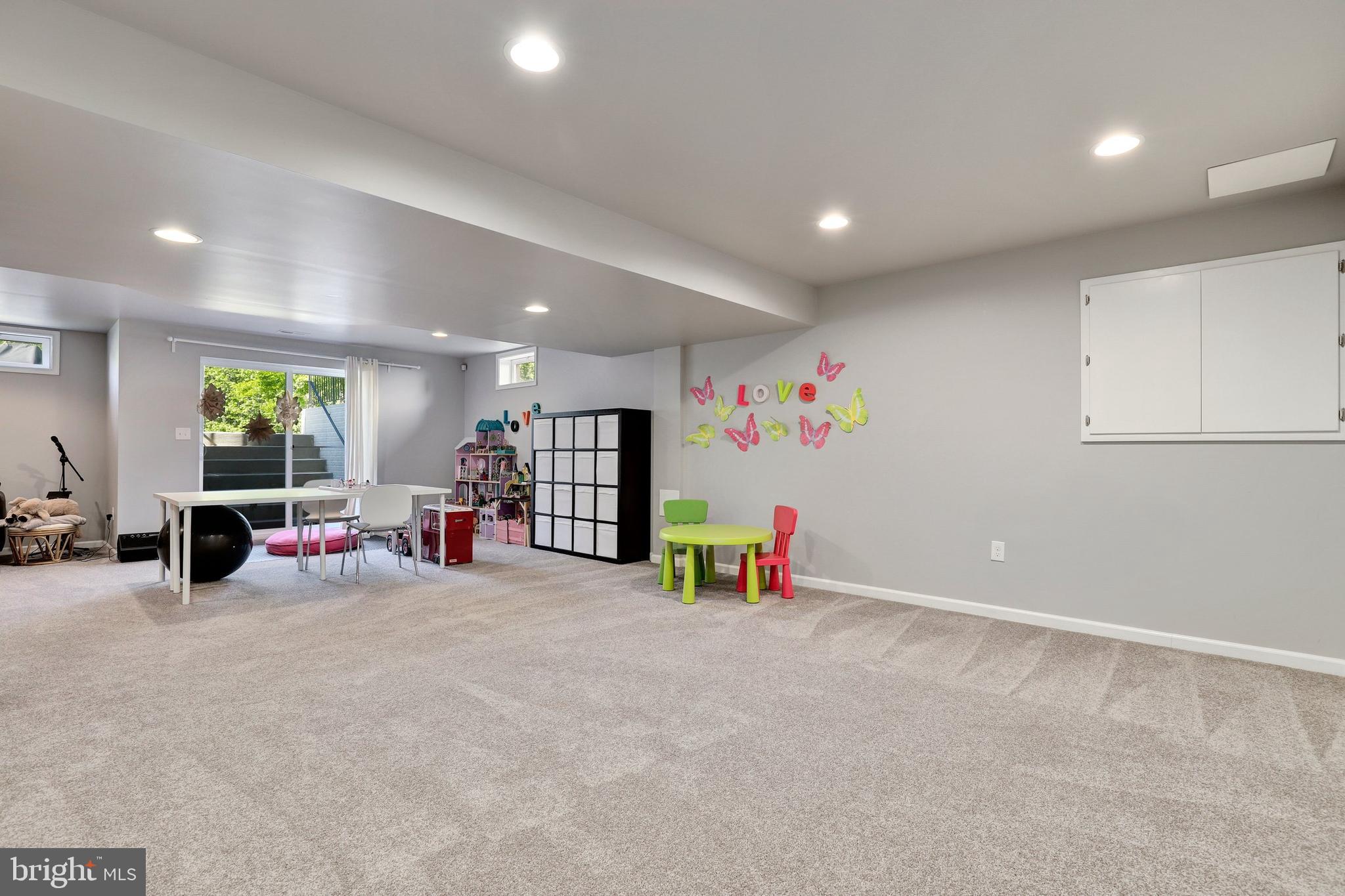 4319 Jordan Way Nottingham, MD 21236 - Photo 40 of 49 Gallery Image 40