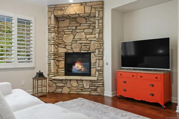 $1,349,000 | 365 Charles Swisher Court, Fallbrook, CA 92028