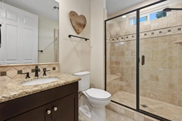 $1,349,000 | 365 Charles Swisher Court, Fallbrook, CA 92028