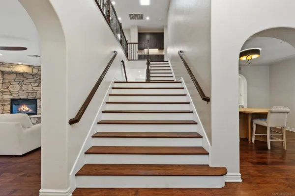 $1,349,000 | 365 Charles Swisher Court, Fallbrook, CA 92028
