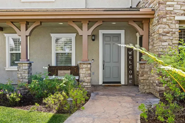 $1,349,000 | 365 Charles Swisher Court, Fallbrook, CA 92028