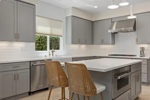 $1,349,000 | 365 Charles Swisher Court, Fallbrook, CA 92028