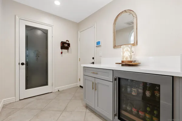$1,349,000 | 365 Charles Swisher Court, Fallbrook, CA 92028