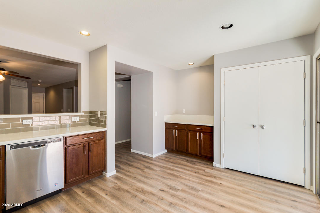 3577 East Harwell Road Gilbert, AZ 85234 - Photo 11 of 33 11-Harwell