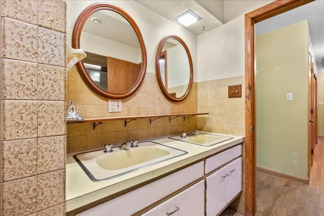 $399,900 | W7085 Hillside Drive, Scott, WI 53001