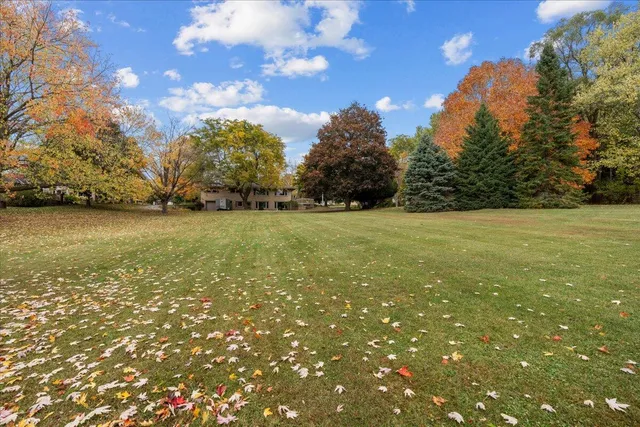 $399,900 | W7085 Hillside Drive, Scott, WI 53001