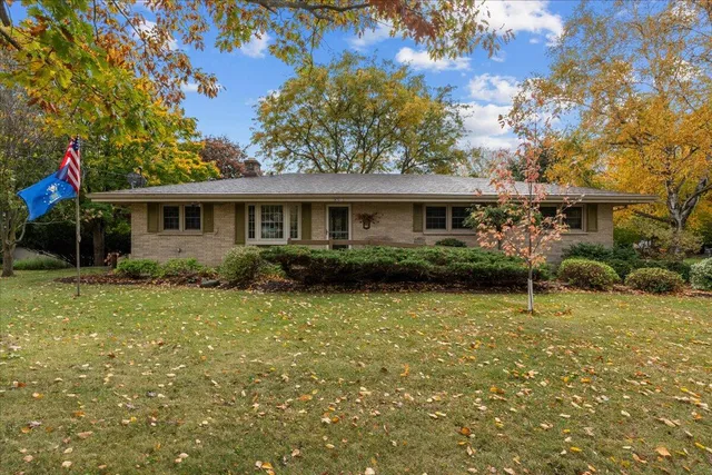 $399,900 | W7085 Hillside Drive, Scott, WI 53001