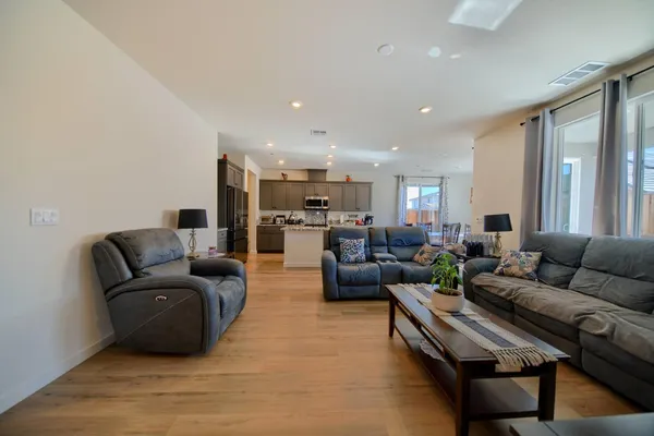 $535,000 | 2132 Emerald Rnch Road, Patterson, CA 95363