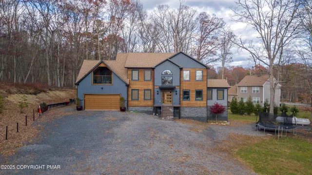 $649,000 | 2226 Bedford Court, Bushkill, PA 18371