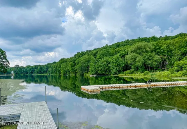 $649,000 | 2226 Bedford Court, Bushkill, PA 18371