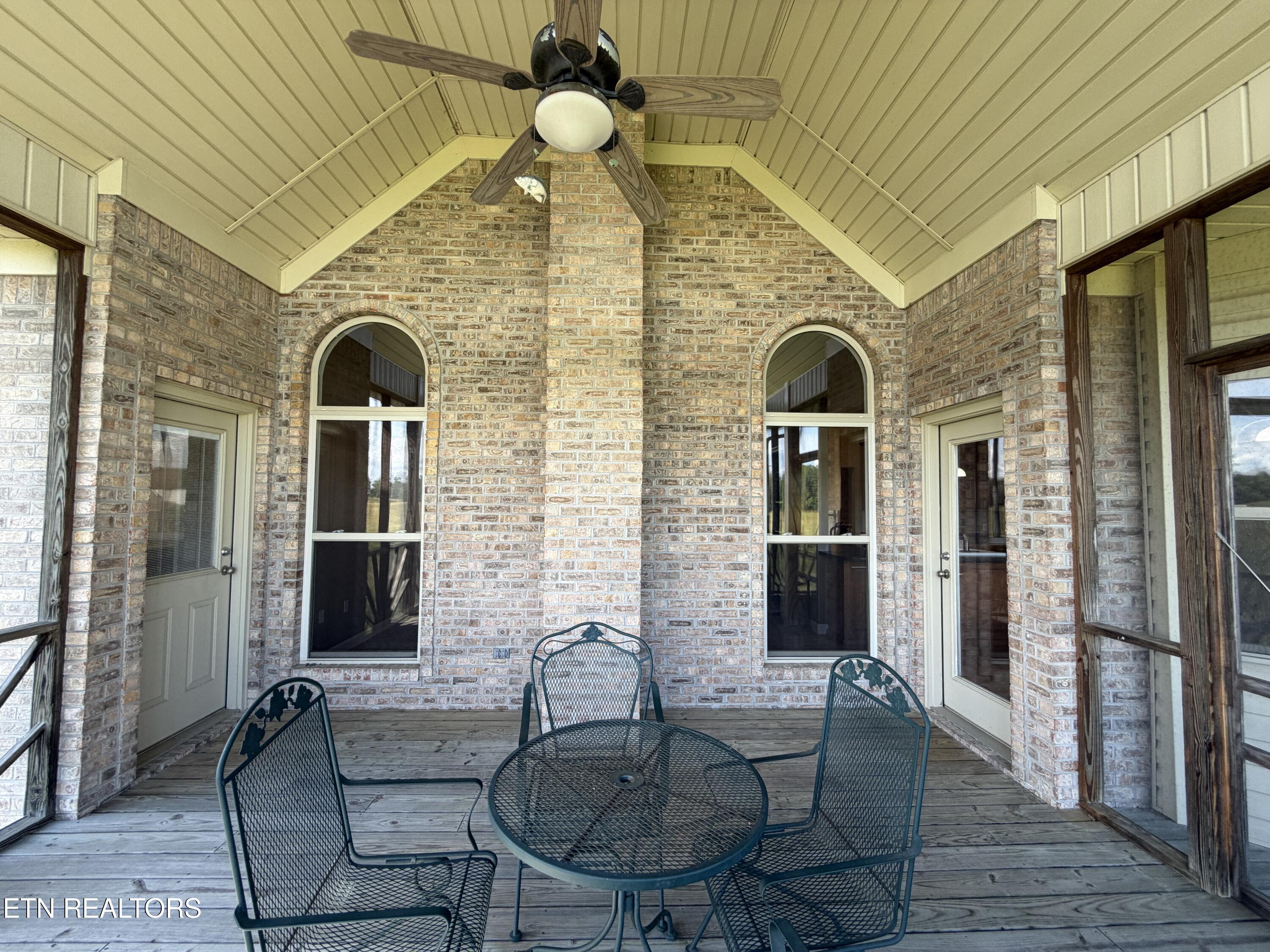 1770 Buffalo Road Oneida, TN 37841 - Photo 34 of 57 44