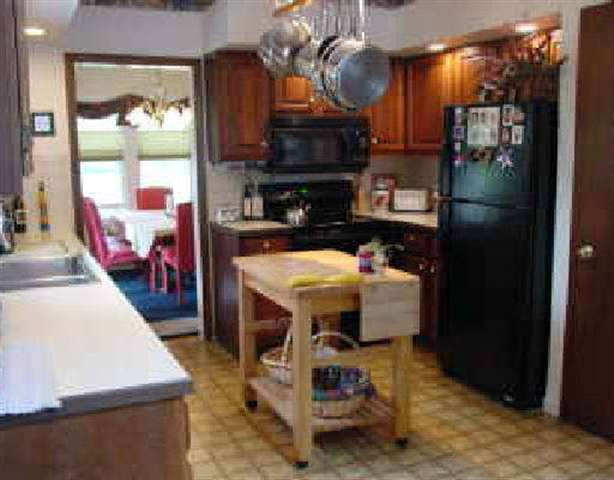 36 McCormack Road Bethlehem, NY 12159 - Photo 7 of 10 Photo 7