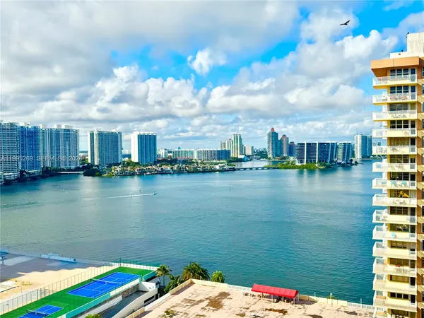 $2,550 | 250 174th Street, Unit 1912, Sunny Isles Beach, FL 33160