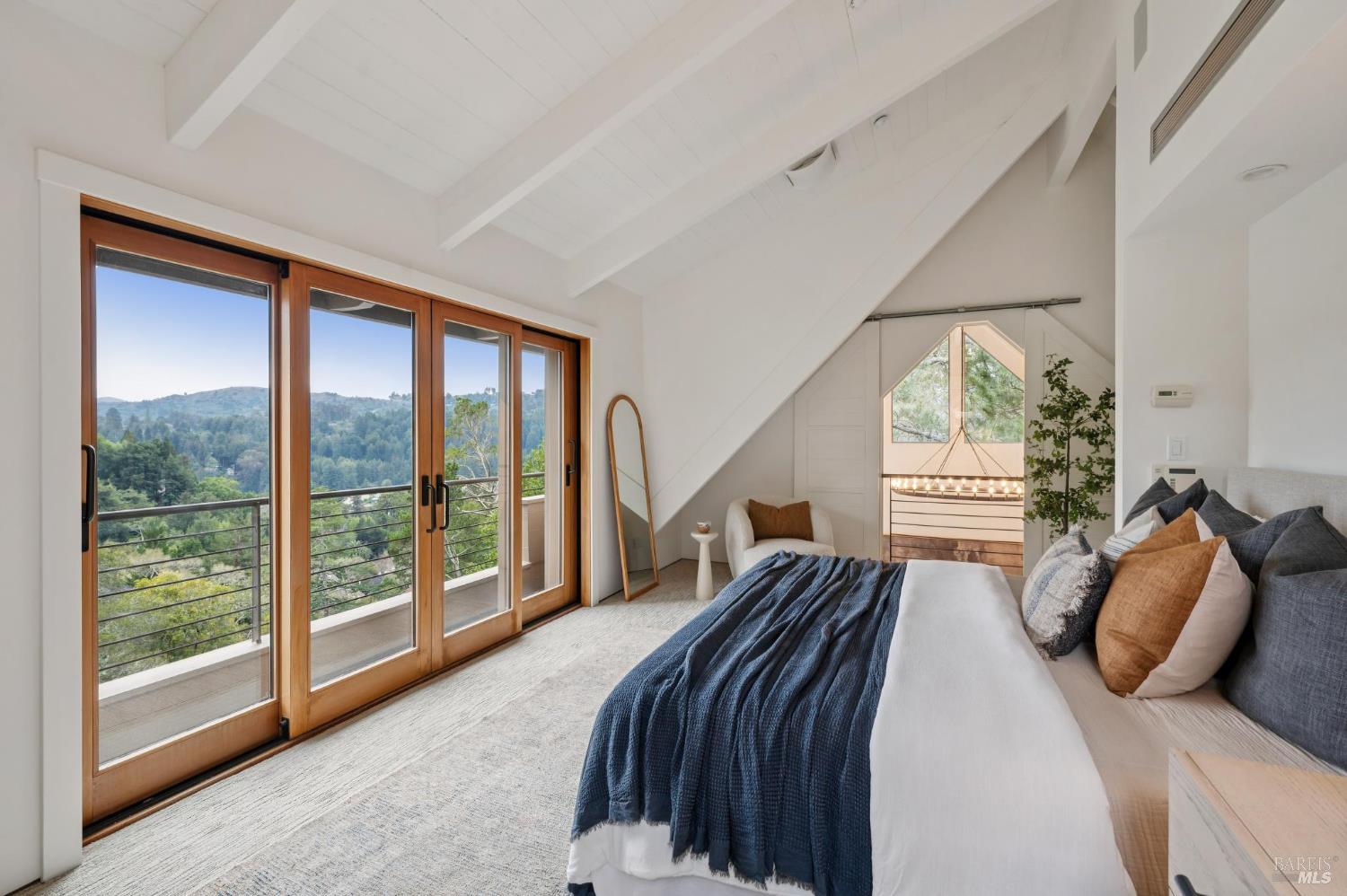 30 Edgehill Road Mill Valley, CA 94941 - Photo 16 of 41