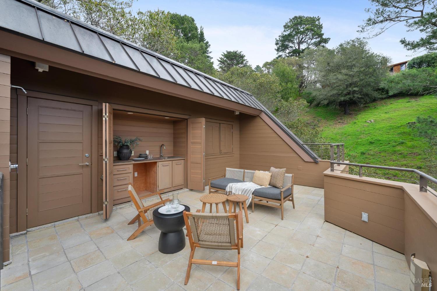 30 Edgehill Road Mill Valley, CA 94941 - Photo 19 of 41