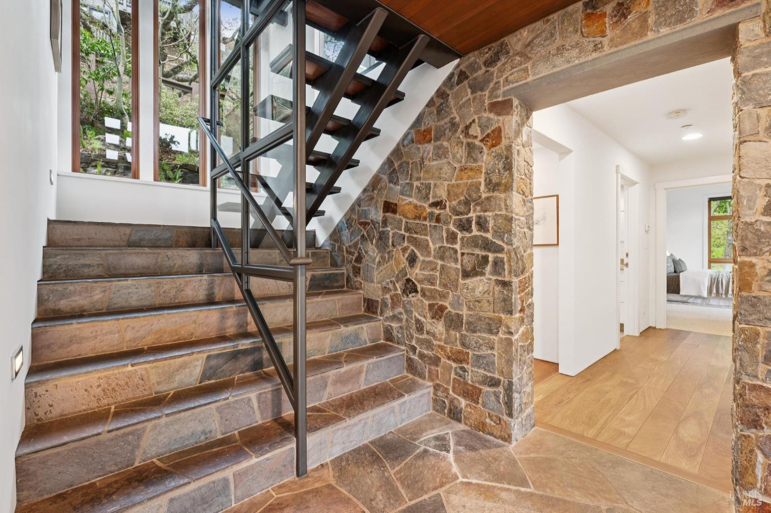 30 Edgehill Road Mill Valley, CA 94941 - Photo 20 of 41