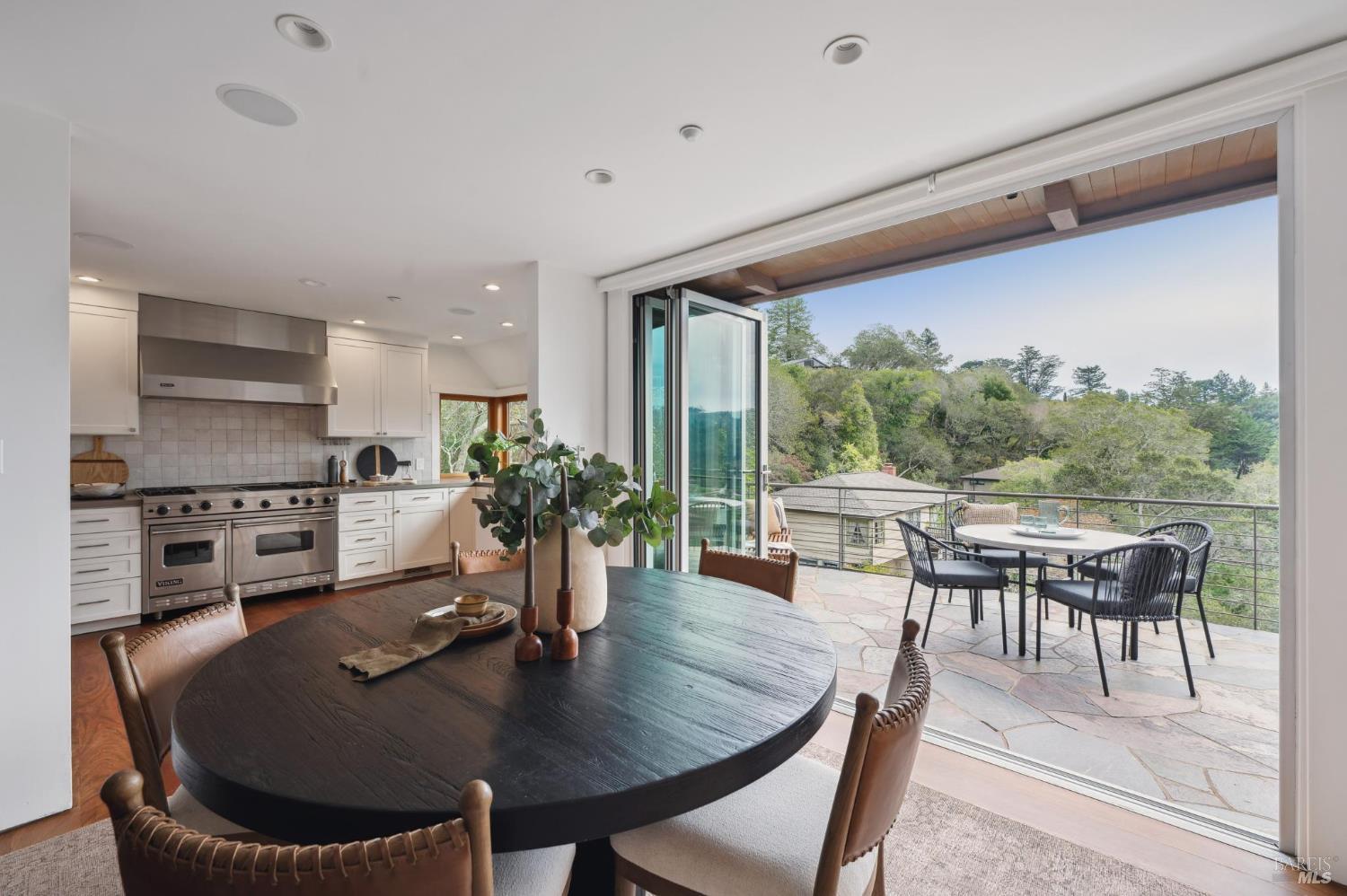 30 Edgehill Road Mill Valley, CA 94941 - Photo 8 of 41