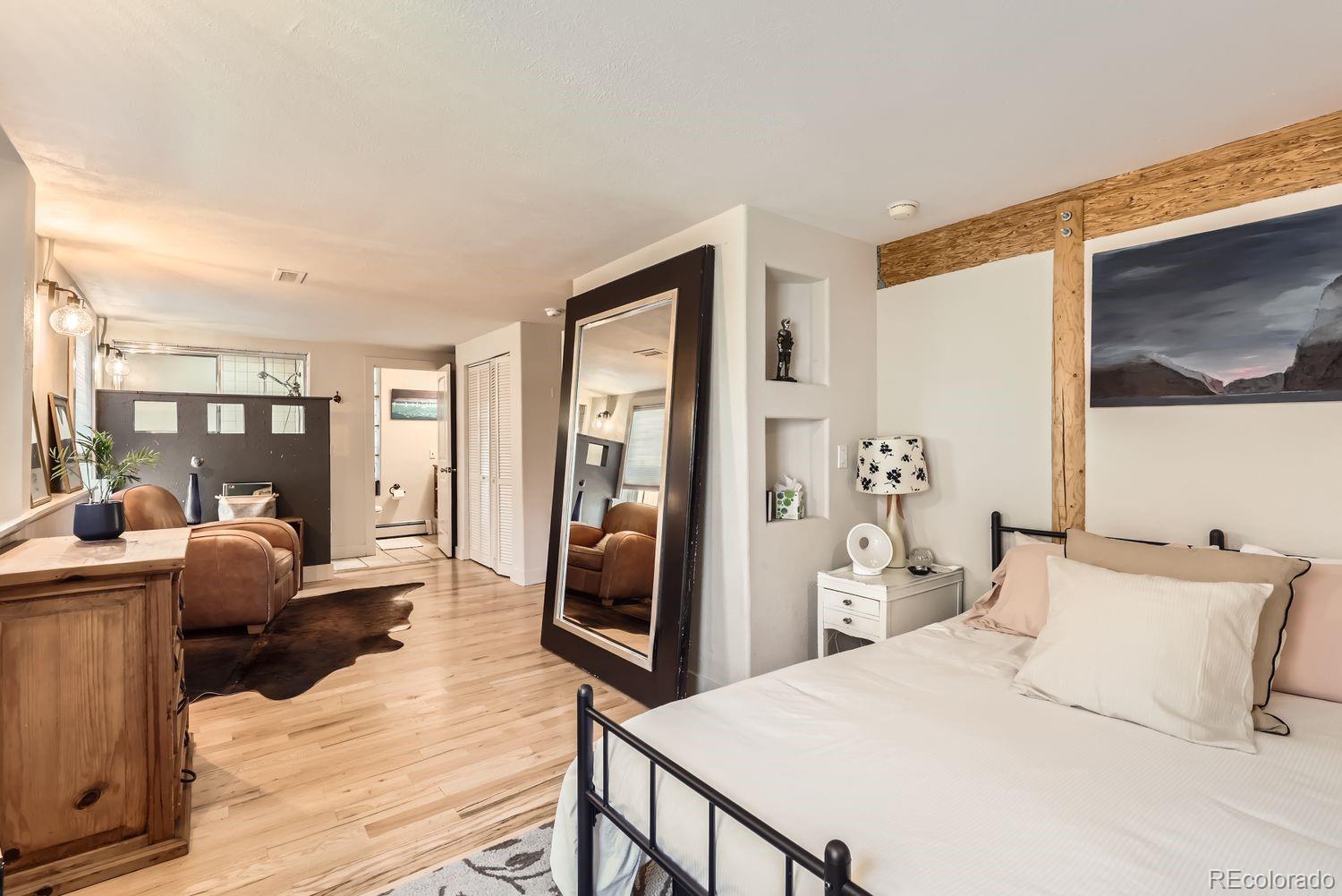 2314 Dexter Street Denver, CO 80207 - Photo 15 of 28