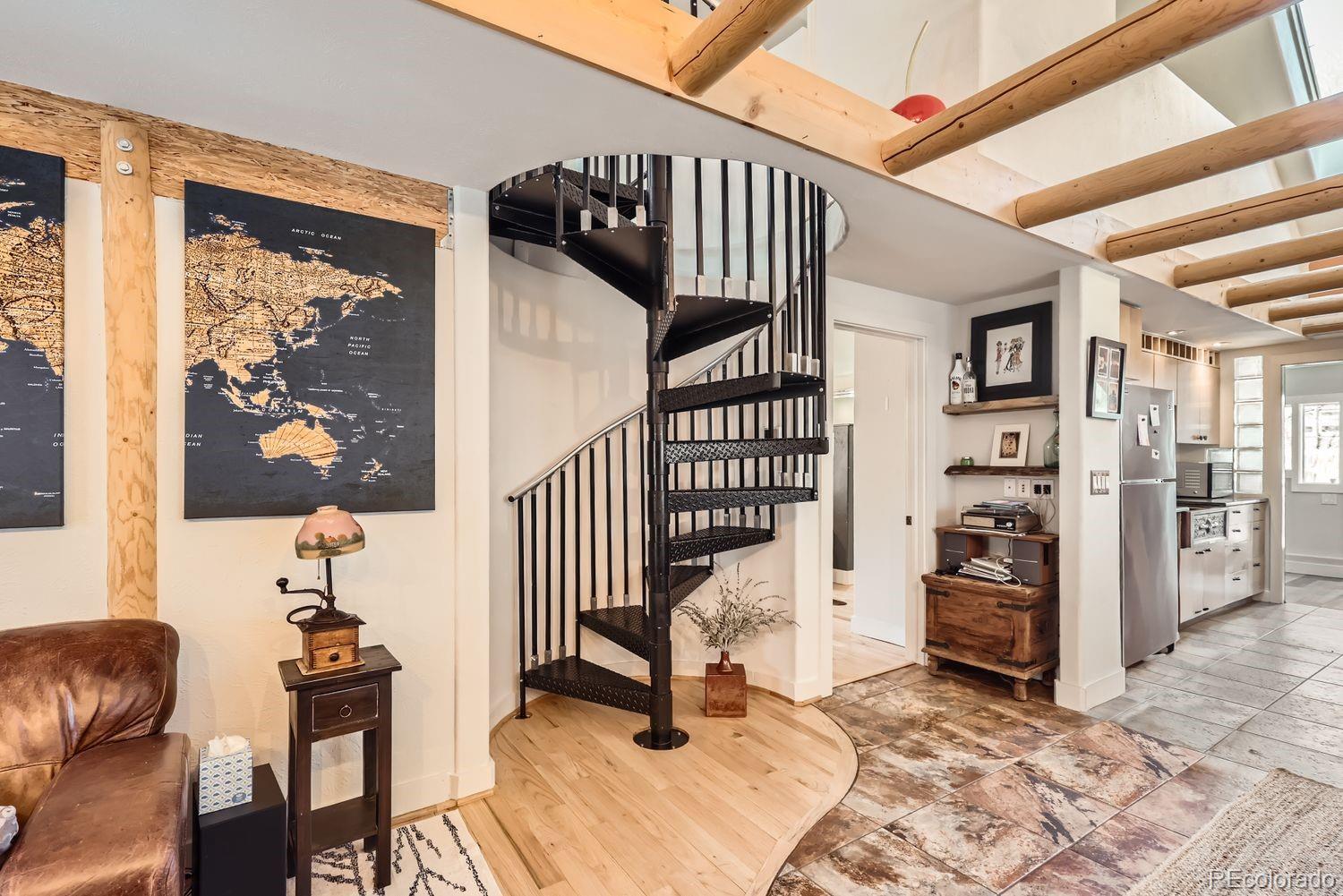 2314 Dexter Street Denver, CO 80207 - Photo 8 of 28