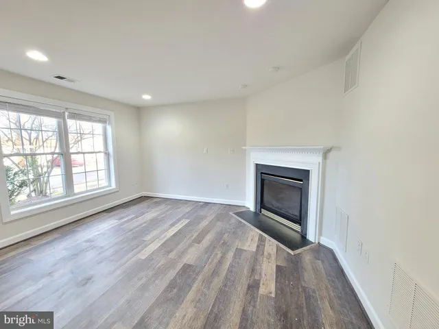 $699,000 | 13660 Lavender Mist Lane, Centreville, VA 20120