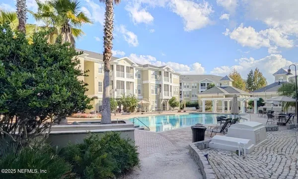 $1,298 | 8290 Gate Parkway West, Unit 816, Jacksonville, FL 32216