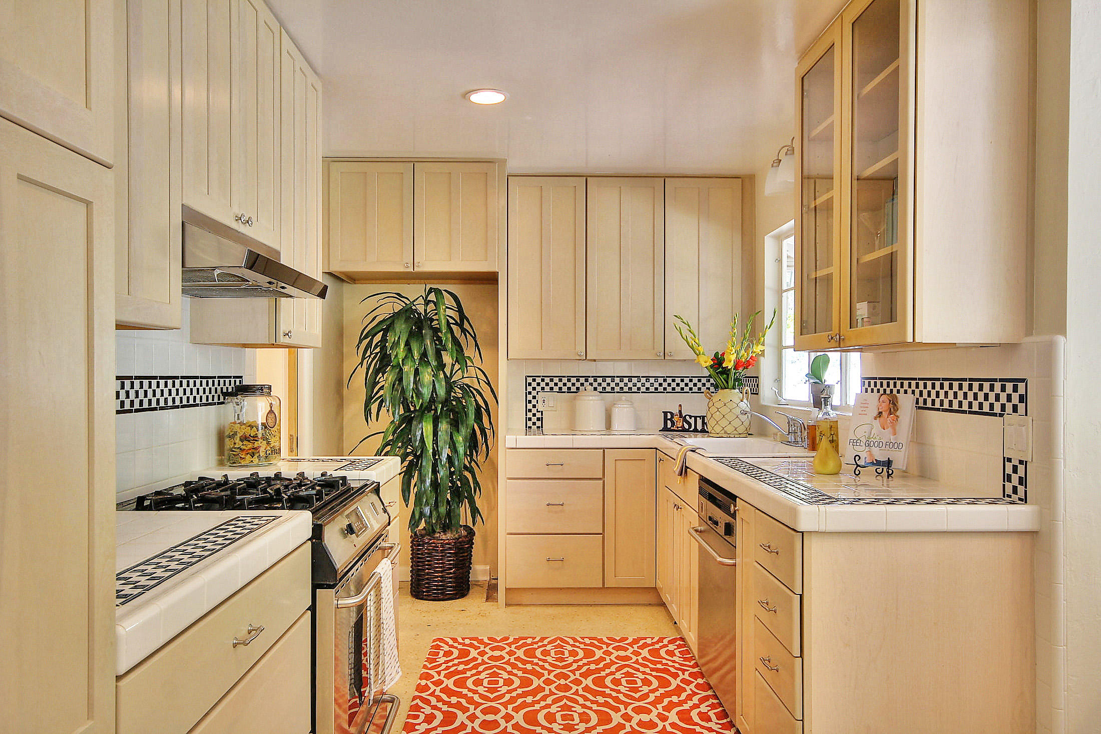 919 Canon Road Santa Barbara, CA 93110 - Photo 11 of 26 919 Canon-Birch van Seenus-15