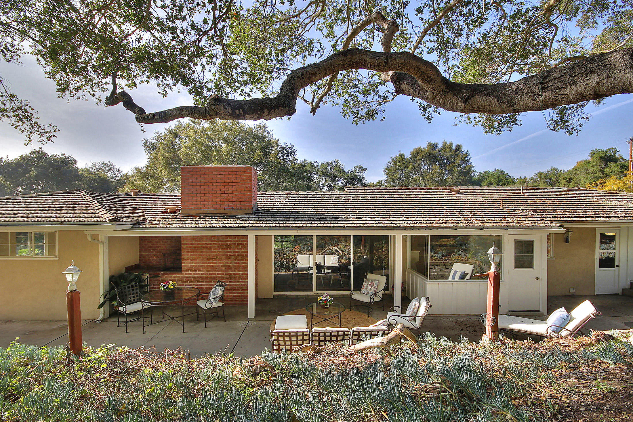 919 Canon Road Santa Barbara, CA 93110 - Photo 9 of 26 919 Canon-Birch van Seenus-12